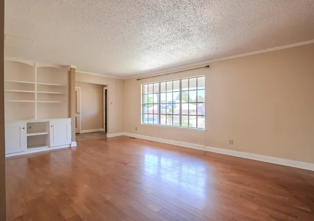 Homes for sale in Albuquerque, NM | 7908 Sierra Azul Ave Ne, Albuquerque, NM 87110 | MLS# 1075417