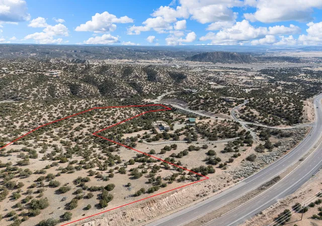 4th image of 5B Del Charro Rd, Lamy, NM 87540 | MLS# 1077643
