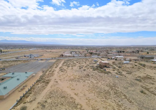 2nd image of 3525 Tower Rd Sw, Albuquerque, NM 87121 | MLS# 1079677