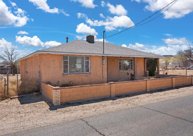 Photo 1 of Single family home for sale at 2700 Malpais Rd Sw, Albuquerque, NM 87105 | MLS# 1081003 | Listing updated on 2026-09-30