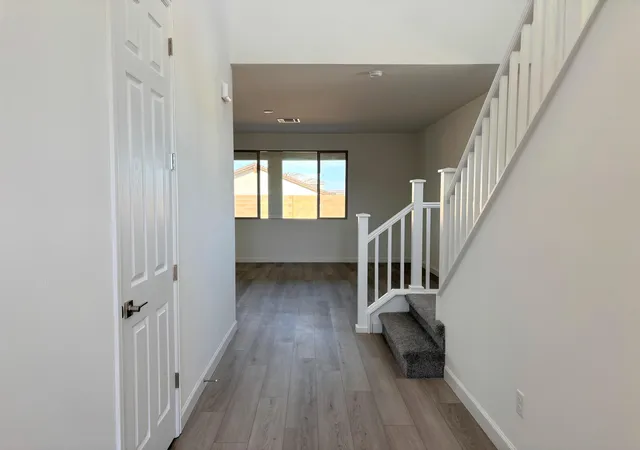 3rd image of 3036 Donita Ln Ne, Rio Rancho, NM 87144 | MLS# 1082016