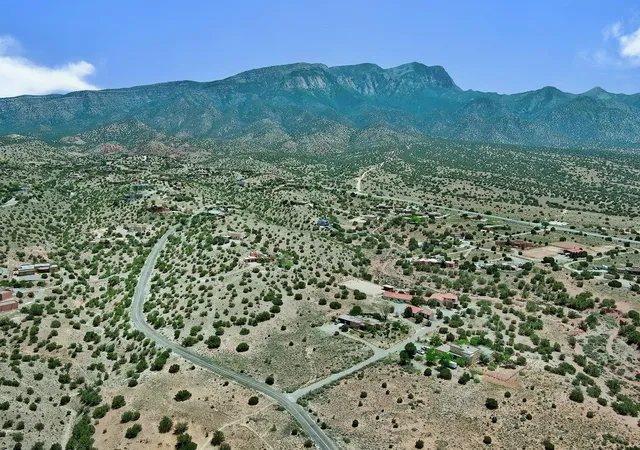Homes for sale in Placitas, NM | 22 Calle Del Sol, Placitas, NM 87043 | MLS# 1082117