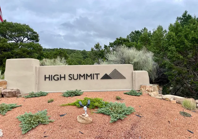 1st image of 2619 Summit Ct, Santa Fe, NM 87501 | MLS# 1083544