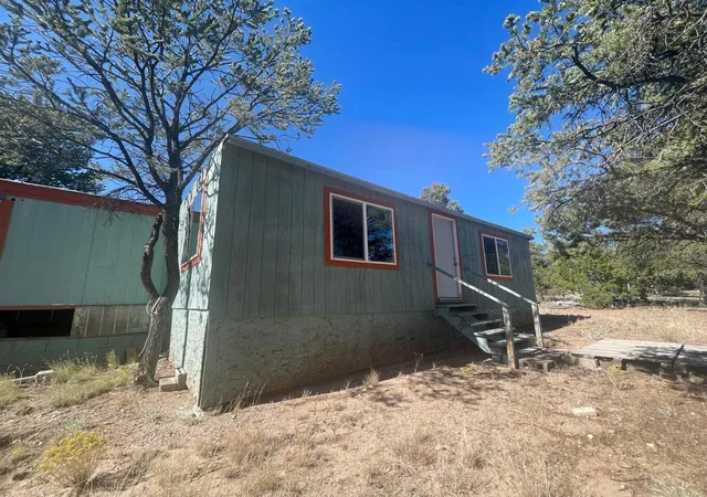 Photo 2 of Manufactured home for sale at 111 Homestead Trl, Datil, NM 87821 | MLS# 1087411 | Listing updated on 2026-08-28