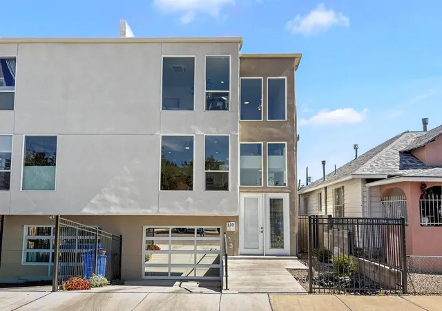 51st image of 233 Stover Ave Sw, Albuquerque, NM 87102 | MLS# 1088822