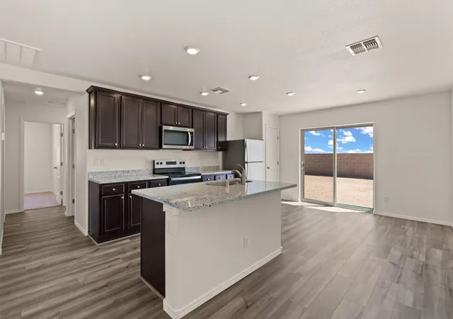 Homes for sale in Belen, NM | 2504 Calle Del Los Claveles, Belen, NM 87002 | MLS# 1089297