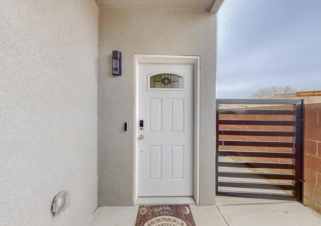Photo 4 of Townhouse for sale at 5714 Pinnacle Peak Ct NW, Albuquerque, NM 87114 | MLS# 1089593 | Listing updated on 2026-07-31