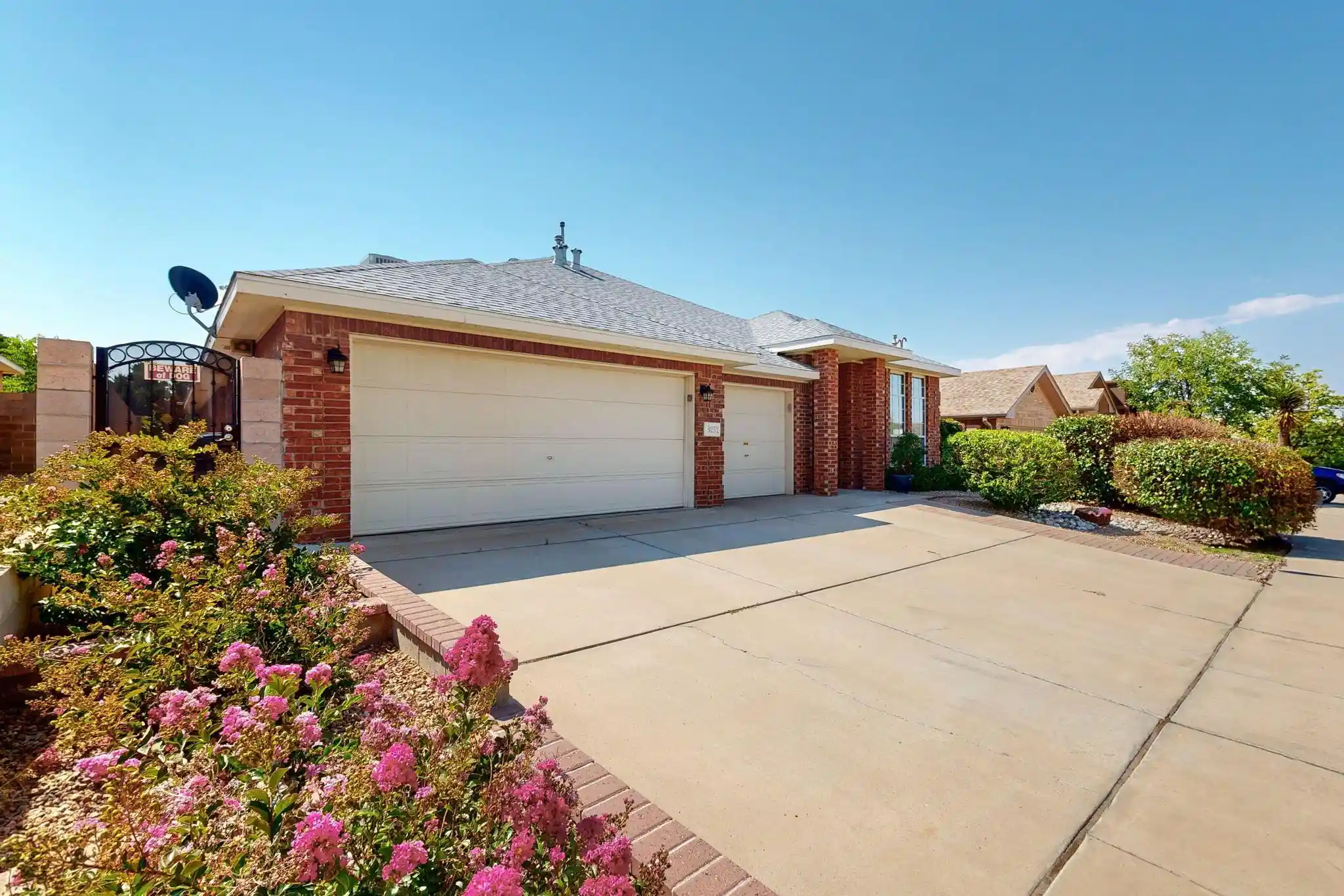 Photo 1 of Single family home for sale at 9232 Jill Patricia St Nw, Albuquerque, NM 87114 | MLS# 1089637 | Listing updated on 2026-10-21