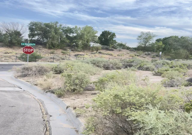 Photo 4 of Land for sale at 505 La Bajada Ct NW, Albuquerque, NM 87105 | MLS# 1089672 | Listing updated on 2026-08-11