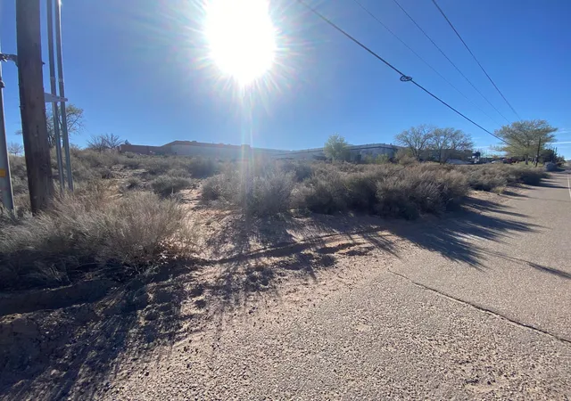 2nd image of 561 Vortex Rd Ne, Rio Rancho, NM 87124 | MLS# 1089856