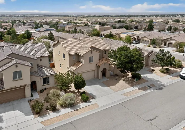 Photo 2 of Sale Pending at 2015 Salvator Dr Se, Albuquerque, NM 87123 | MLS# 1090485 | Listing updated on 2026-08-20