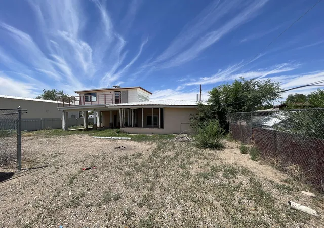 Homes for sale in Belen, NM | 419 S 10Th St, Belen, NM 87002 | MLS# 1091354