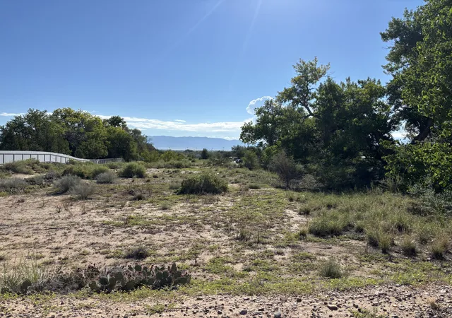 1st image of S Main St, Belen, NM 87002 | MLS# 1091478