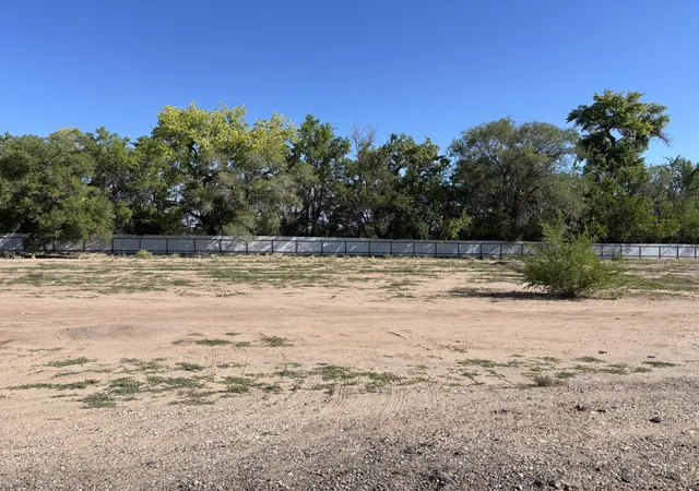 3rd image of S Main St, Belen, NM 87002 | MLS# 1091478