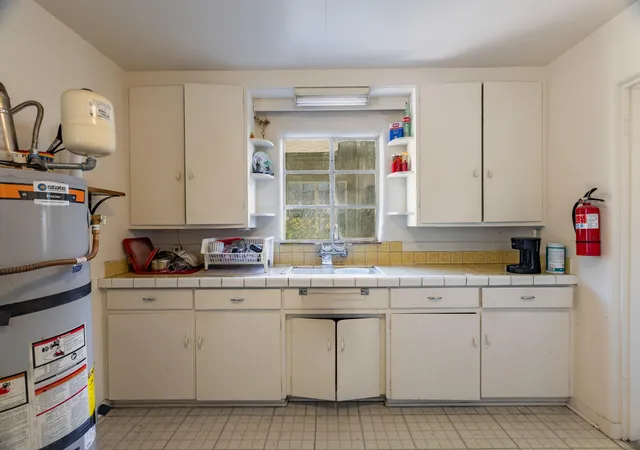 Homes for sale in Albuquerque, NM | 1023 Fruit Ave Nw, Albuquerque, NM 87102 | MLS# 1091661