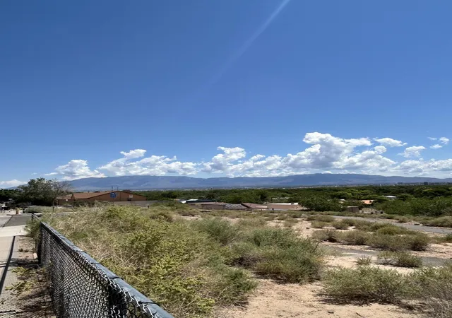 Photo 6 of Sale Pending at 5209 La Bajada Rd Nw, Albuquerque, NM 87105 | MLS# 1091791 | Listing updated on 2026-08-03