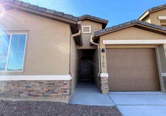 Photo 2 of Sale Pending at 3165 Wolf Tail Loop Ne, Rio Rancho, NM 87144 | MLS# 1091854 | Listing updated on 2026-08-19