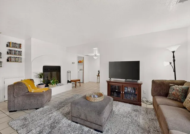 Condo for sale at 5801 Lowell St NE #24B, Albuquerque, NM 87111 | MLS# 1091989