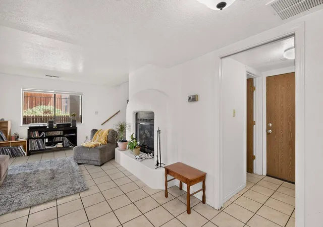 Photo 4 of Condo for sale at 5801 Lowell St NE #24B, Albuquerque, NM 87111 | MLS# 1091989 | Listing updated on 2026-08-15