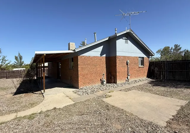 Photo 2 of Single family home for sale at 1209 Lewis Dr, Socorro, NM 87801 | MLS# 1092000 | Listing updated on 2026-08-07