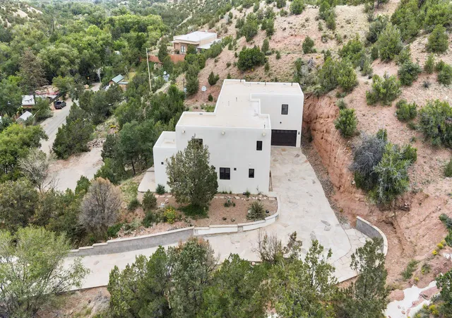 Photo 3 of Single family home for sale at 1339 Bishops Lodge Road, Santa Fe, NM 87506 | MLS# 1092307 | Listing updated on 2026-07-21