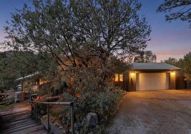 Photo 3 of Single family home for sale at 88 Juniper Hill Loop, Cedar Crest, NM 87008 | MLS# 1092344 | Listing updated on 2026-08-21