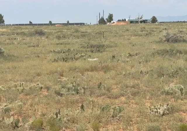 Photo 1 of Land for sale at Unit 11 Blk 3 Tr 13,14, Meadow Lake, NM 87031 | MLS# 1092639 | Listing updated on 2026-10-03