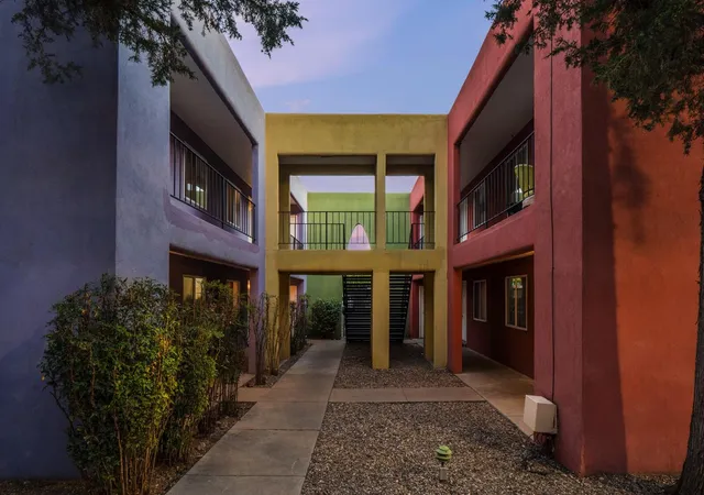Photo 3 of Sale Pending at 419 Monroe St NE, Albuquerque, NM 87108 | MLS# 1092700 | Listing updated on 2026-07-30