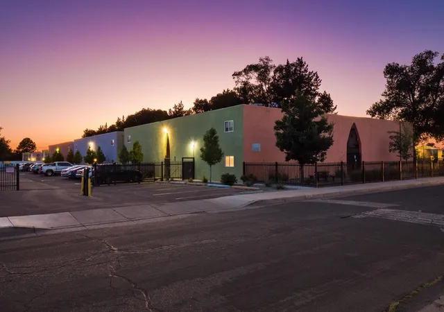 Photo 4 of Sale Pending at 419 Monroe St NE, Albuquerque, NM 87108 | MLS# 1092700 | Listing updated on 2026-07-30