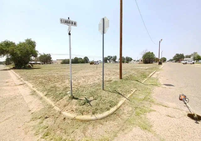Homes for sale in Tucumcari, NM | 924 E Laughlin Ave, Tucumcari, NM 88401 | MLS# 1093034