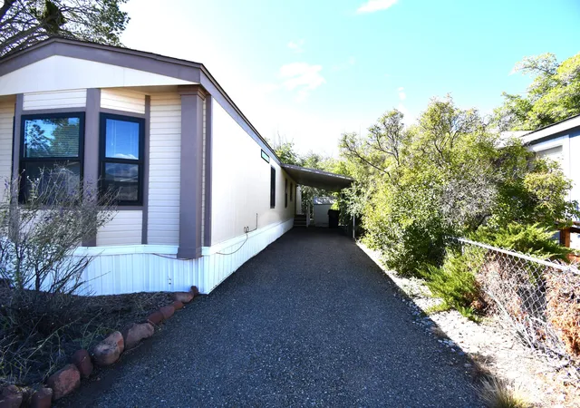 Homes for sale in Albuquerque, NM | 813 Ram Trail Trail Se, Albuquerque, NM 87123 | MLS# 1093650