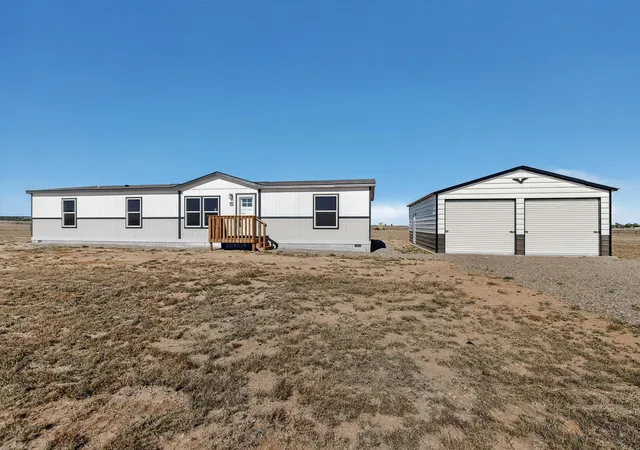 Homes for sale in Moriarty, NM | 4 Sky Loop, Moriarty, NM 87035 | MLS# 1093709