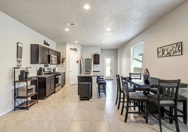 5th image of 10737 Sabino Loop Sw, Albuquerque, NM 87121 | MLS# 1093759
