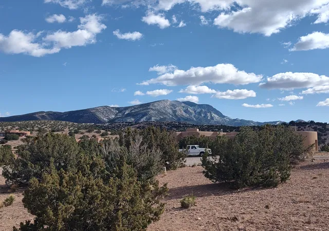 Homes for sale in Placitas, NM | 3 Folsom Point, Placitas, NM 87043 | MLS# 1093864