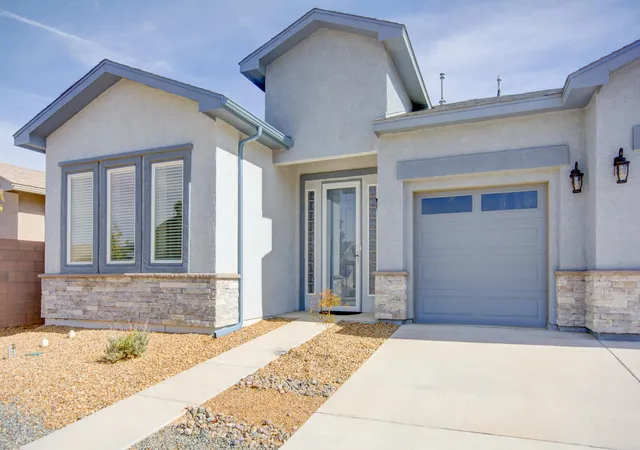 4th image of 460 Rio Chama Cir Sw, Los Lunas, NM 87031 | MLS# 1093946
