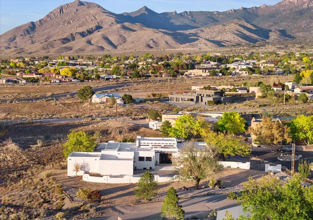 Homes for sale in Albuquerque, NM | 10809 Anaheim Ave Ne, Albuquerque, NM 87122 | MLS# 1094365