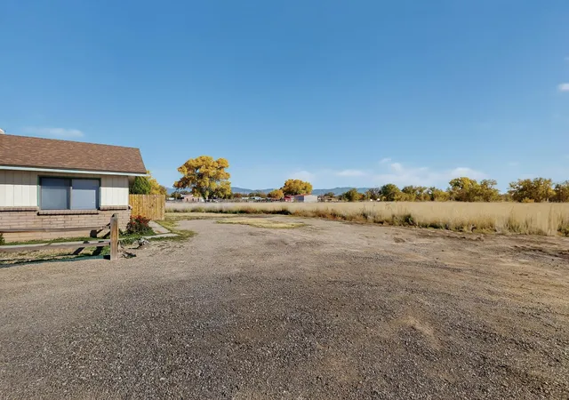 Homes for sale in Los Lunas, NM | 102-104 Nathan Ct, Los Lunas, NM 87031 | MLS# 1094429
