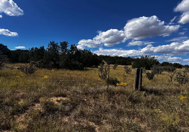 Photo 4 of Sale Pending at 2068 Old Hy 66 (nm333), Edgewood, NM 87015 | MLS# 1095340 | Listing updated on 2026-08-25