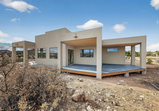 Homes for sale in Placitas, NM | 224 Cornflower Ct, Placitas, NM 87043 | MLS# 1095407