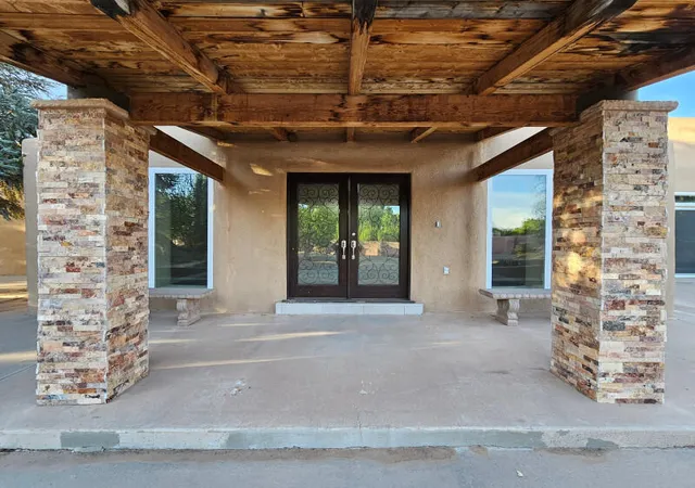 Photo 3 of Mansion for sale at 625 Camino De Corrales Del Norte Ne, Corrales, NM 87048 | MLS# 1095453 | Listing updated on 2026-08-27
