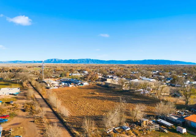 Homes for sale in Bosque Farms, NM | Bosque Farms Blvd/Tract: B1, Bosque Farms, NM 87068 | MLS# 1095525
