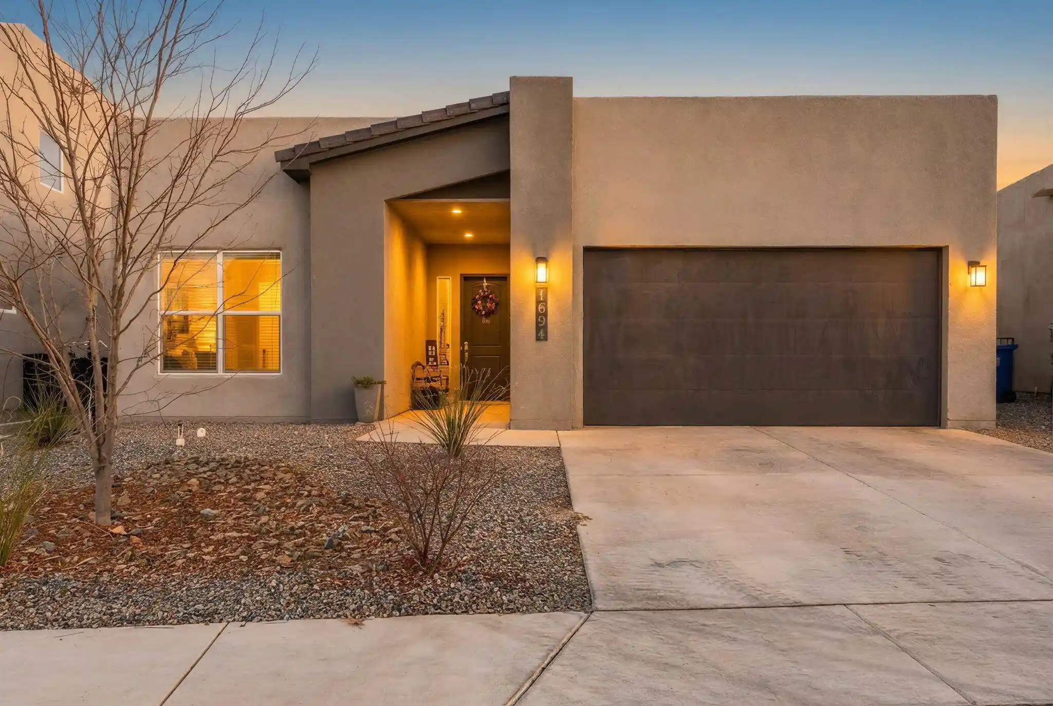 Photo 1 of Single family home for sale at 1694 Tesoro Loop Nw, Los Lunas, NM 87031 | MLS# 1095804 | Listing updated on 2026-10-21