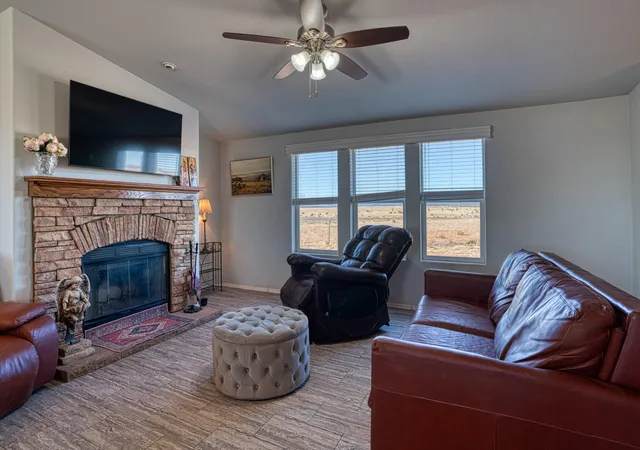 Photo 5 of House for sale at 400 Peacock Rd, Estancia, NM 87016 | MLS# 1095913 | Listing updated on 2026-07-22