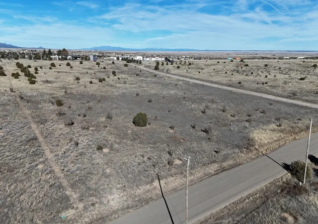 1st image of 7 Kennedy Ct, Edgewood, NM 87015 | MLS# 1096004