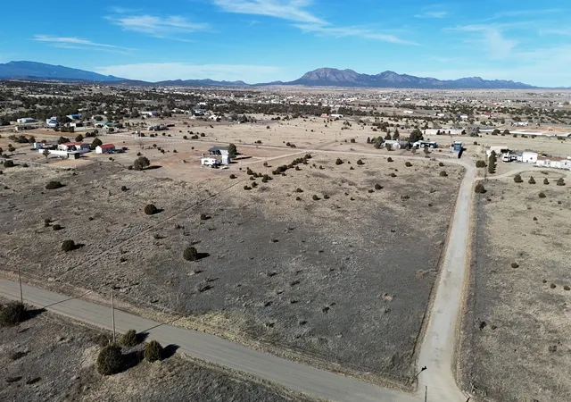 Photo 4 of Land for sale at 7 Kennedy Ct, Edgewood, NM 87015 | MLS# 1096004 | Listing updated on 2026-08-25