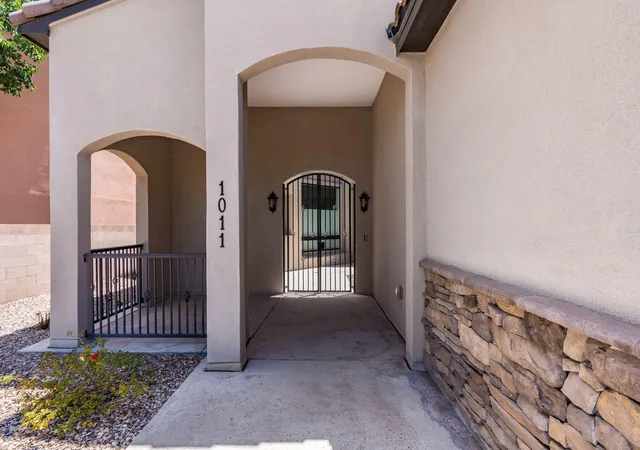2nd image of 1011 C De Baca Ln, Bernalillo, NM 87004 | MLS# 1096124