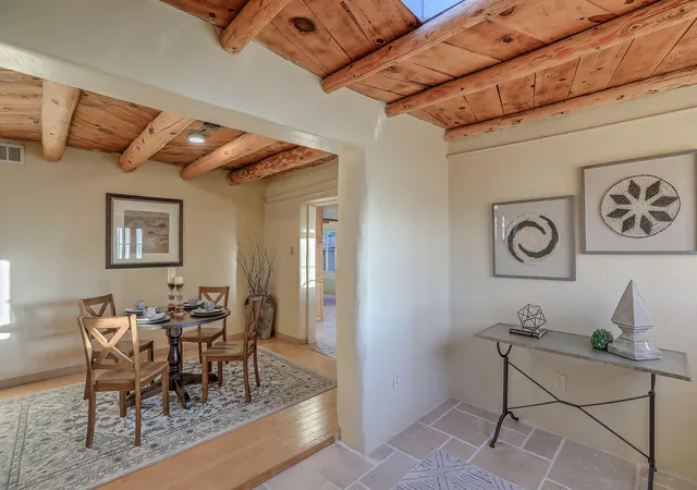 5th image of 616 17Th St Nw, Albuquerque, NM 87104 | MLS# 1096191