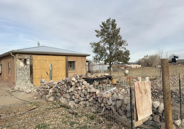 5th image of 2 Community Rd, Polvadera, NM 87828 | MLS# 1096572