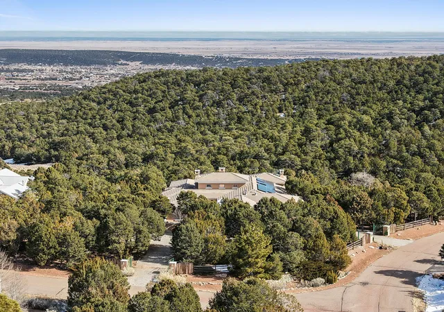 2nd image of 14 Teypana Dr, Tijeras, NM 87059 | MLS# 1096901