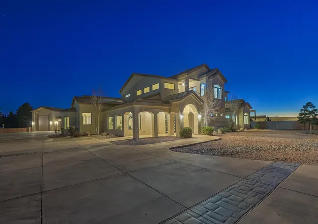 Homes for sale in Albuquerque, NM | 9900 Eagle Rock Ave Ne, Albuquerque, NM 87122 | MLS# 1096932
